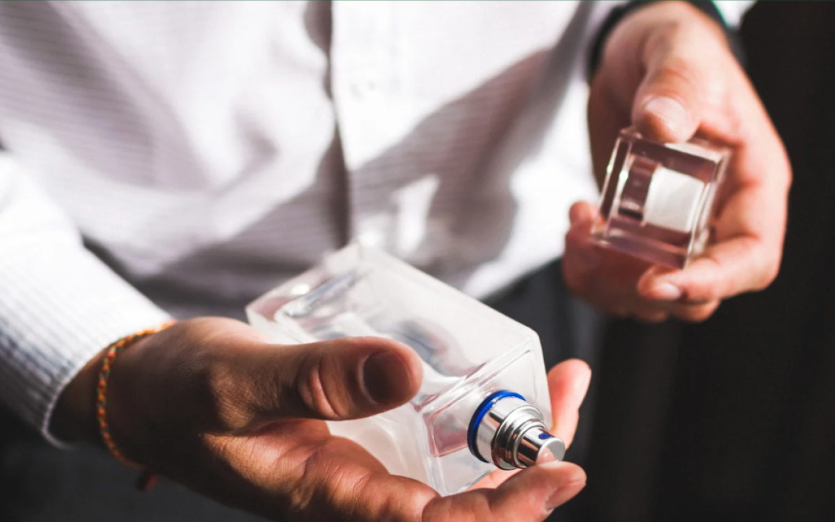 Top 10 Best Fragrances for Men: Perfumes That Impress