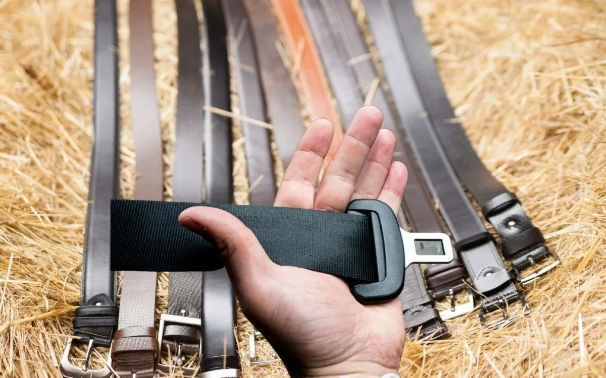 Best Men's Belts for Timeless Style and Everyday Wear